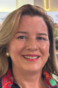Dr. Andrea Bekić
