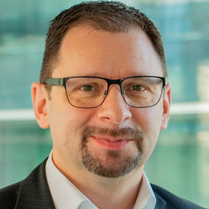 Stephan Linhart